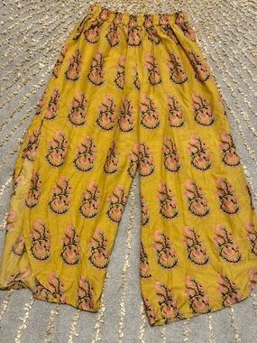 World Market Boho Lounge Pants – Mustard Yellow Floral – Size Small / Medium